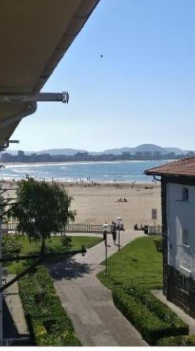 Laredo Primera Linea De Playa,Zona Puerto Deportivo Exterior photo